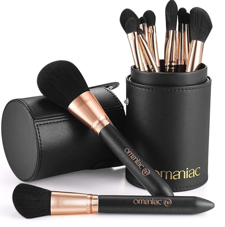 
makeup brushes